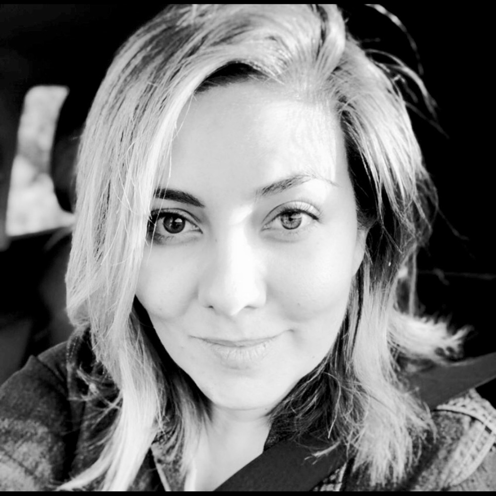 Meet your Posher, Julia l